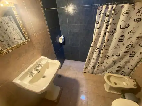 CASA 3 AMBIENTES VENTA MORENO