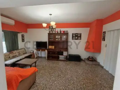 Cochabamba 2600, Piso 0