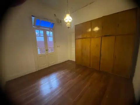 VENTA CASA 4 AMB.COCHERA LOTE PROPIO P. AVELLANEDA