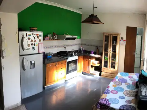 Depto Tipo Casa en Venta de 4 ambientes
