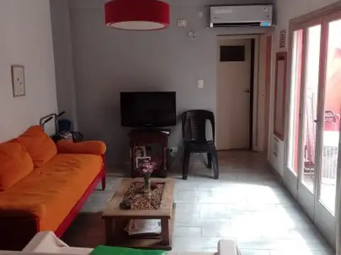 Floresta, Segurola 1100, 2 amb, 56m2, u$S 92.000