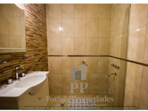 Departamento en Venta con 4 cocheras