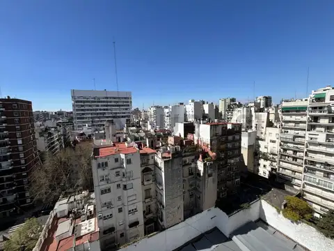 Ayacucho 1600, Piso 14