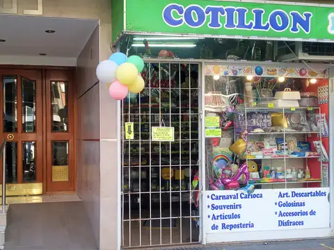 Av F De Olazabal 4800, Piso 5