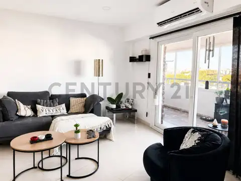 APTO PERMUTA - VENTA Departamento 4 ambientes  con Balcon y Cochera en Villa Luro