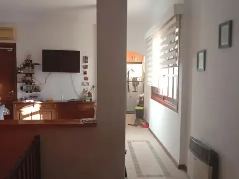 Depto Tipo Casa en Venta en Monte Castro, USD 165.000