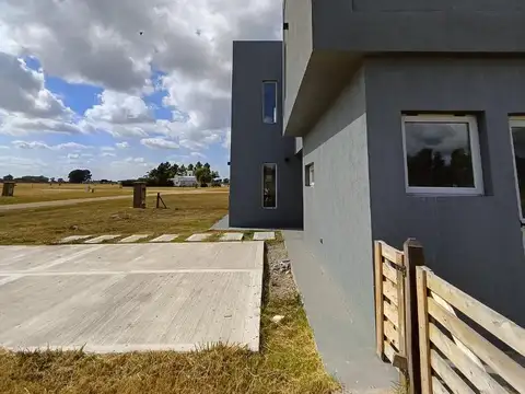 Casa en Alquiler de 4 dormitorios