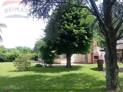 VENTA CASA/LOTE FRANCISCO ALVAREZ