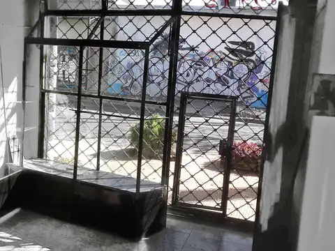 Local en Venta 50 años