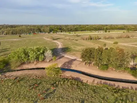 Terreno en Venta 35  mts Fondo