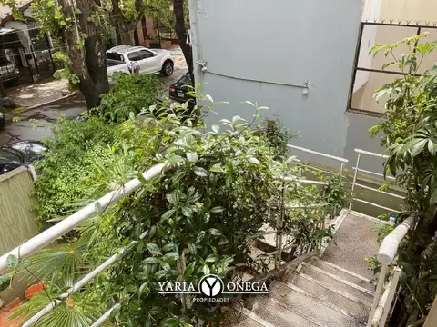 Depto Tipo Casa en Venta con 1 cocheras