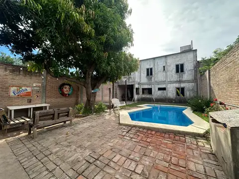 Galpon en Venta 40  mts Fondo