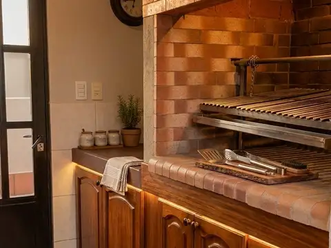 Depto Tipo Casa en Venta de 5 ambientes