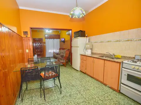 Sargento Juan Bautista Cabral e/ Famatina y Avenida San Martin 600