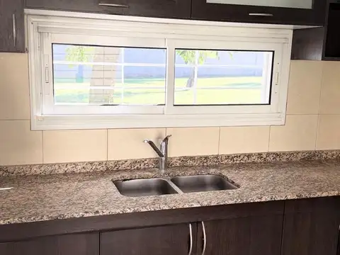 VENTA CASA BARRIO COUNTRY CAÑITAS