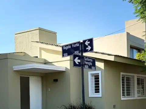 VENTA CASA BARRIO COUNTRY CAÑITAS 