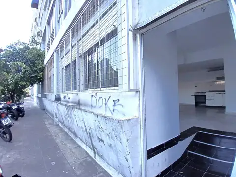 Cochera La Boca - Tomas Liberti 400