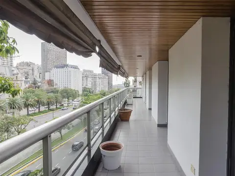 Departamento en Alquiler de 6 ambientes