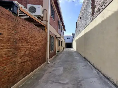 Depto Tipo Casa en Venta en Valentin Alsina, USD 44.000