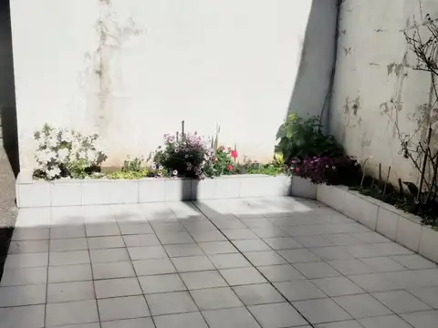 Hotel en Venta en Morón, USD 140.000