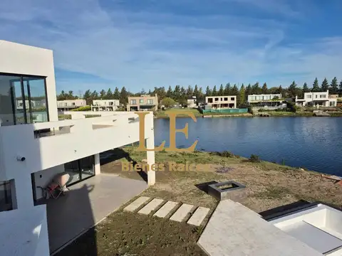 Casa en Venta al Noroeste