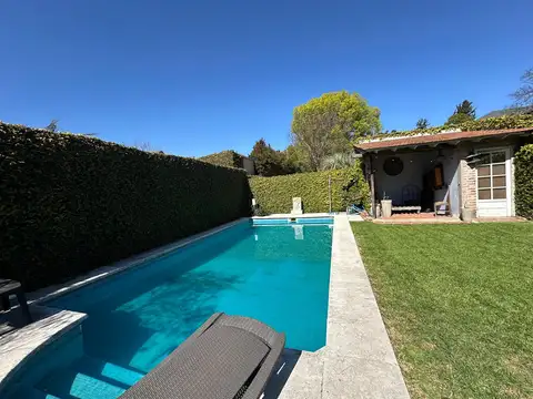 Venta Casa en La Horqueta 4 dormitorios