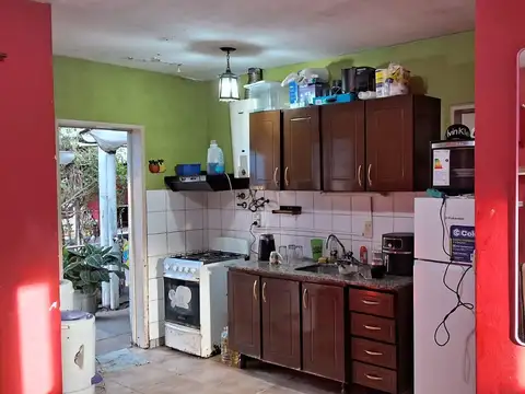 Casa 3 ambientes con 2 baños