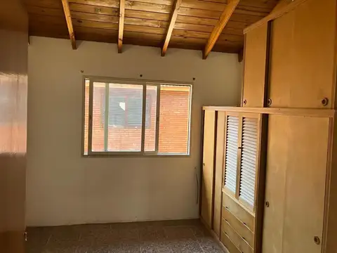 Depto Tipo Casa en Venta con 1 cocheras