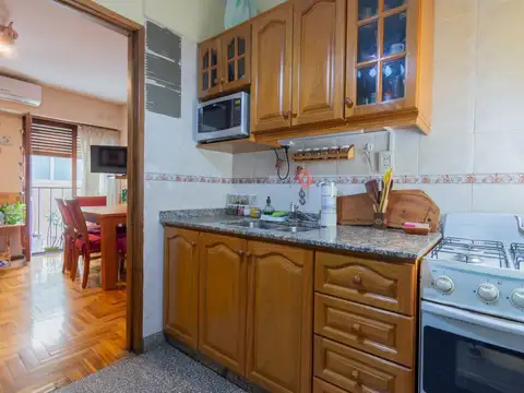 Venta depto 3 amb Floresta balcón francés lavadero