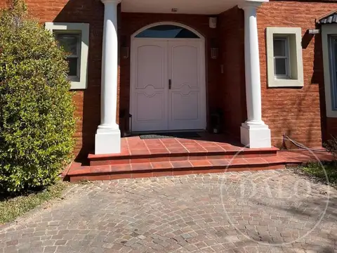 Exelente Casa en Alquiler en Barrio Privado Santa Maria de Tigre (Rincon de Milberg)