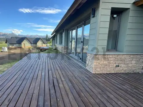 VENTA CASA SAN MARTIN DE LOS ANDES. BARRIO LOS ÑIRES A ESTRENAR