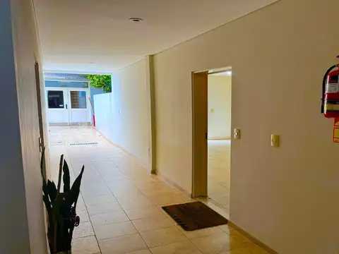 Depto Tipo Casa en Alquiler de 2 ambientes