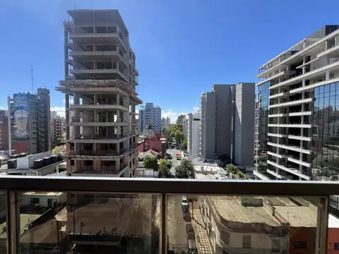 Hipolito Yrigoyen  al 800