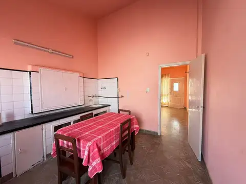 REMAX/VENDE/CASA/2DORM/B°9DEJULIO