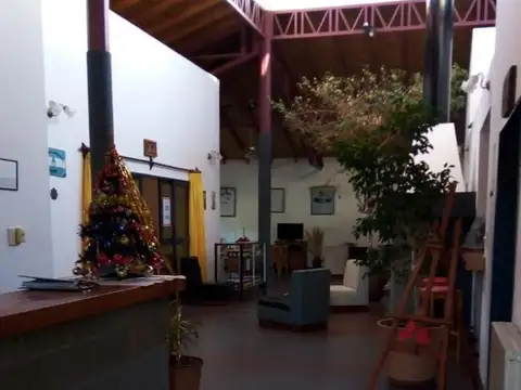 Hotel en Venta - 18 Dormitorios 18 Baños - 100000mts - Lujan - San Luis