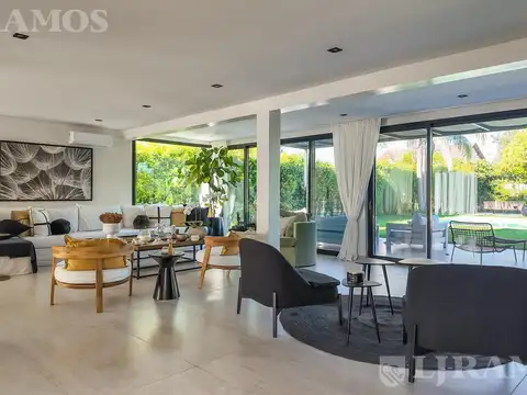 Casa en Venta de 4 dormitorios