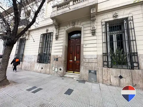 Avenida Juan Bautista Alberdi 600