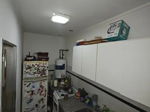 34 Entre 3 Y 4 400, Piso 1