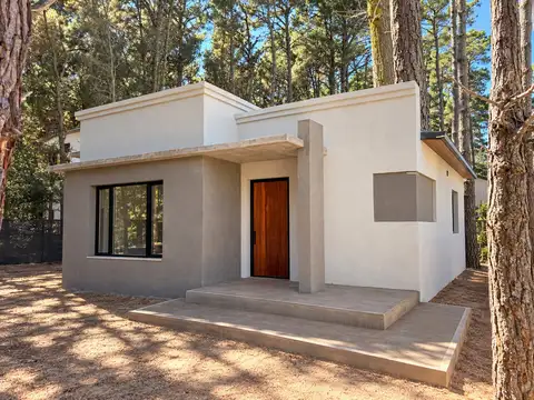 Casa en Venta en Mar de las Pampas, USD 175.000