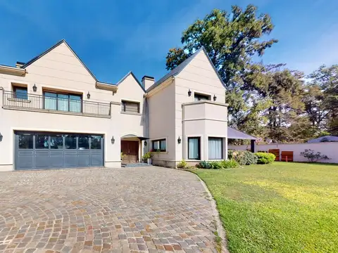 Casa en venta en Villa Elisa