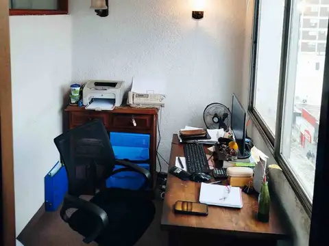 Oficina en Venta 76 años