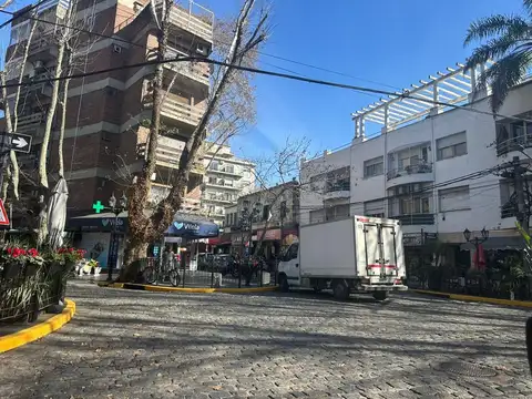 Departamento en Alquiler en Vicente Lopez, $ 1.400.000