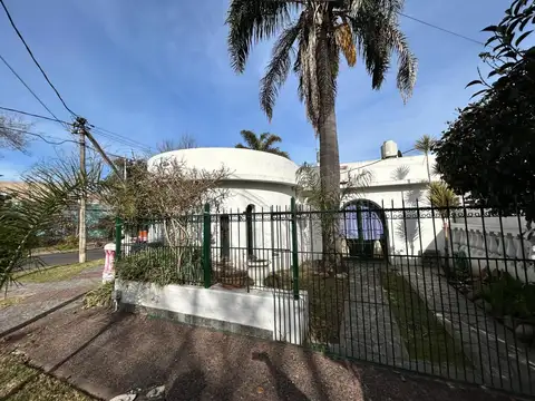 VENTA - CASA 3 AMBIENTES- APTA CREDITO -  PADUA