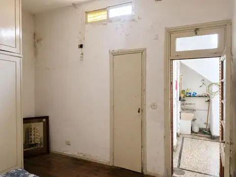 Depto Tipo Casa en Venta en Valentin Alsina, USD 53.000