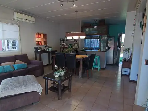 Av. del Sesquicentenario 3300