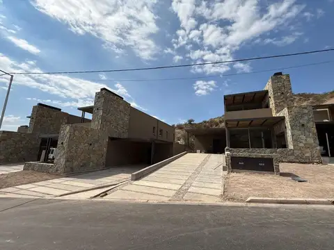 Barrio Mendoza Norte 100