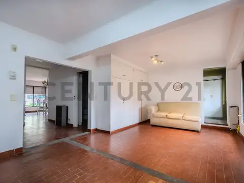 Azopardo 3100, Piso 0