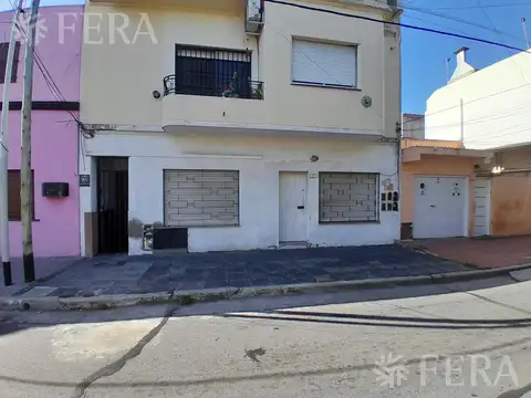 PASAJE SARRAT  al 200