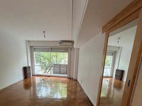 Avenida Raúl Scalabrini Ortiz 2400, Piso 2