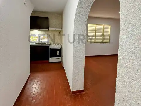 COCHABAMBA 100, Piso 0